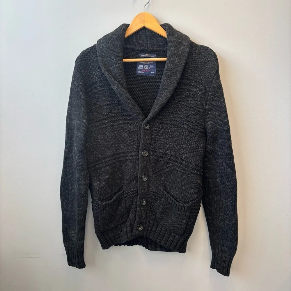 American Eagle Men’s Medium Cardigan Shawl Collar Charcoal Sweater Elbow patches